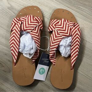 Universal Thread Red and White Women's Sandals